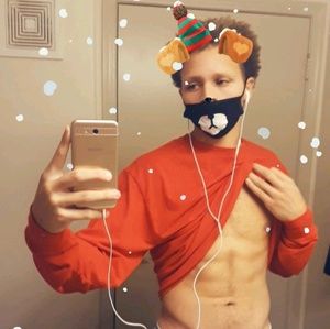 Meet your Posher, Corey